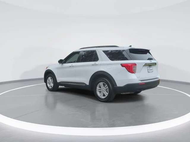 Used 2023 White Ford XLT image 6