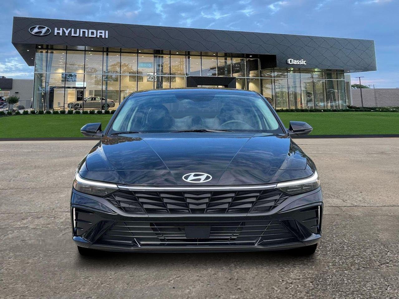 New 2026 Abyss Black Pearl Hyundai Limited image 12
