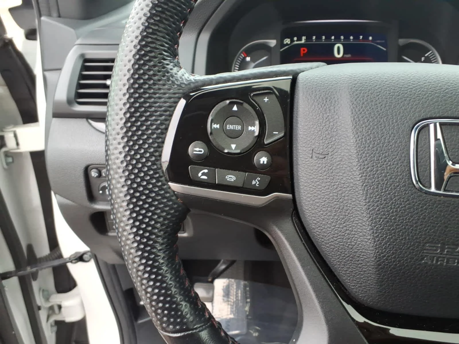 2024 Honda Passport Black Edition - Photo 22