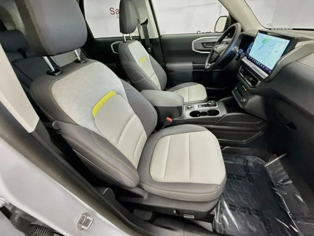 New 2026 Space White Metallic Ford Badlands® image 29