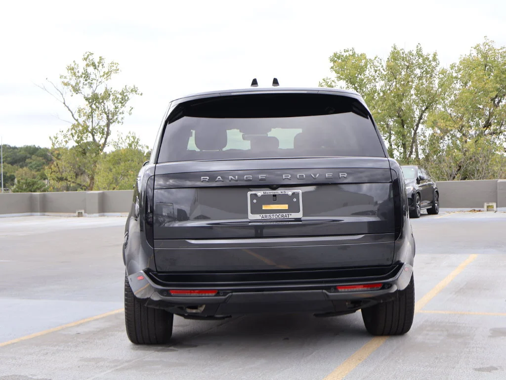 Certified Used 2026 Carpathian Gray Premium Metallic Land Rover SE image 6