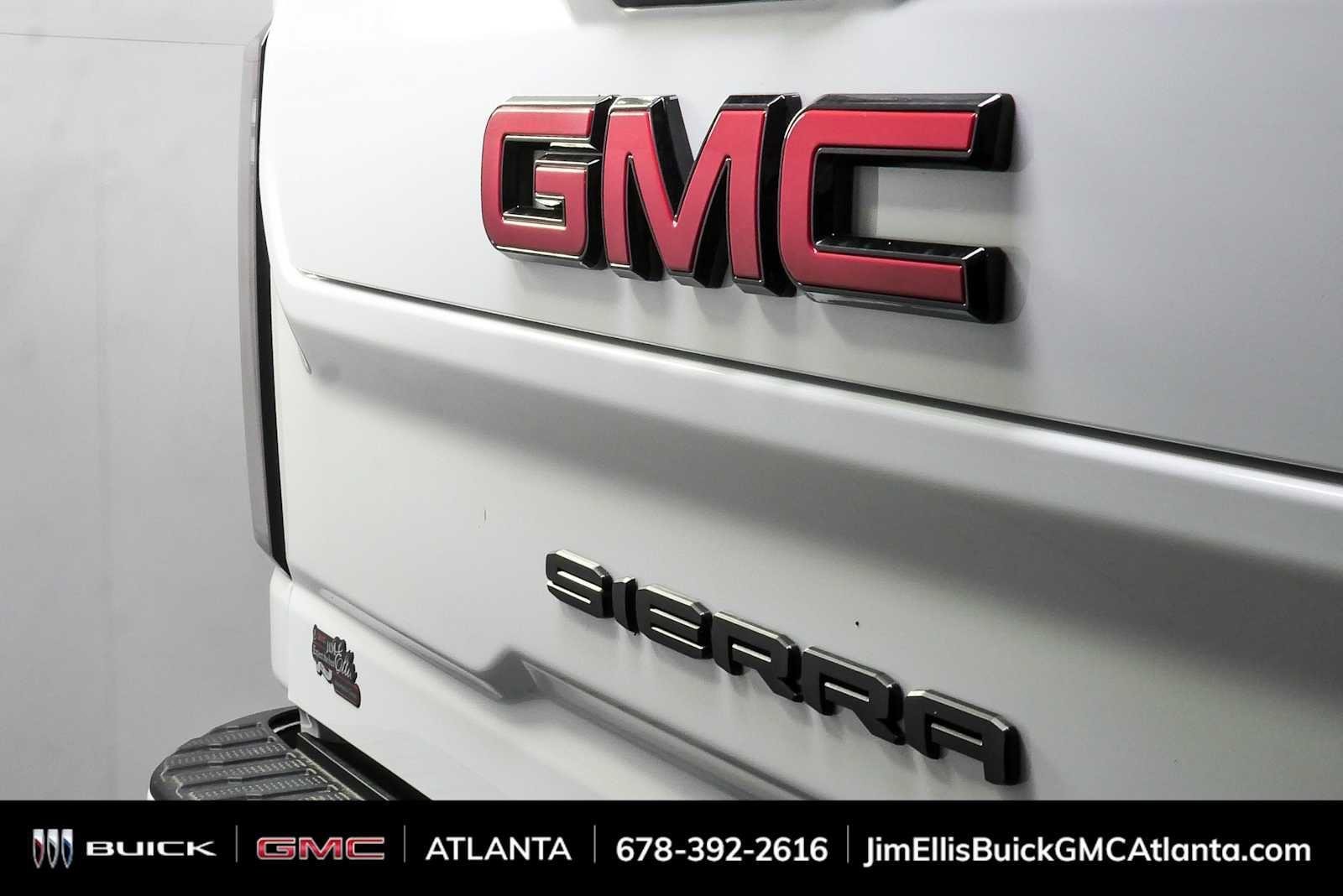 2026 GMC Sierra 2500HD AT4 - Photo 36