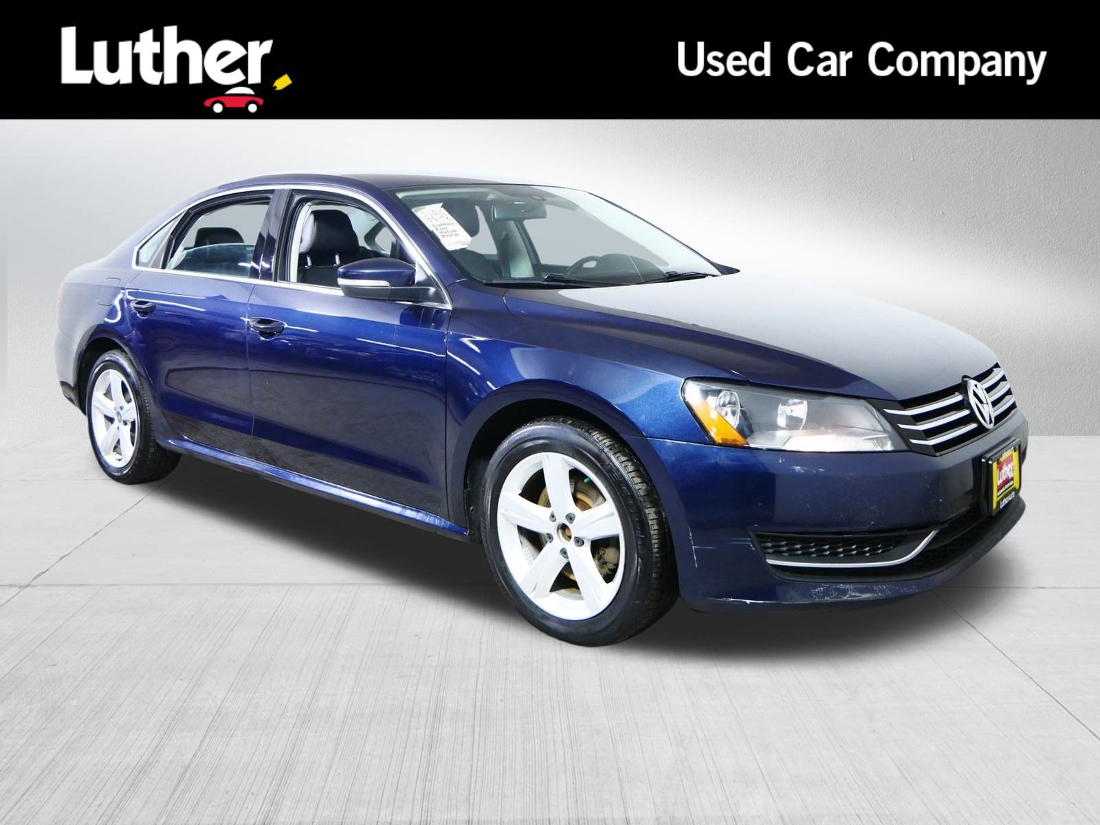 2013 Volkswagen Passat SE