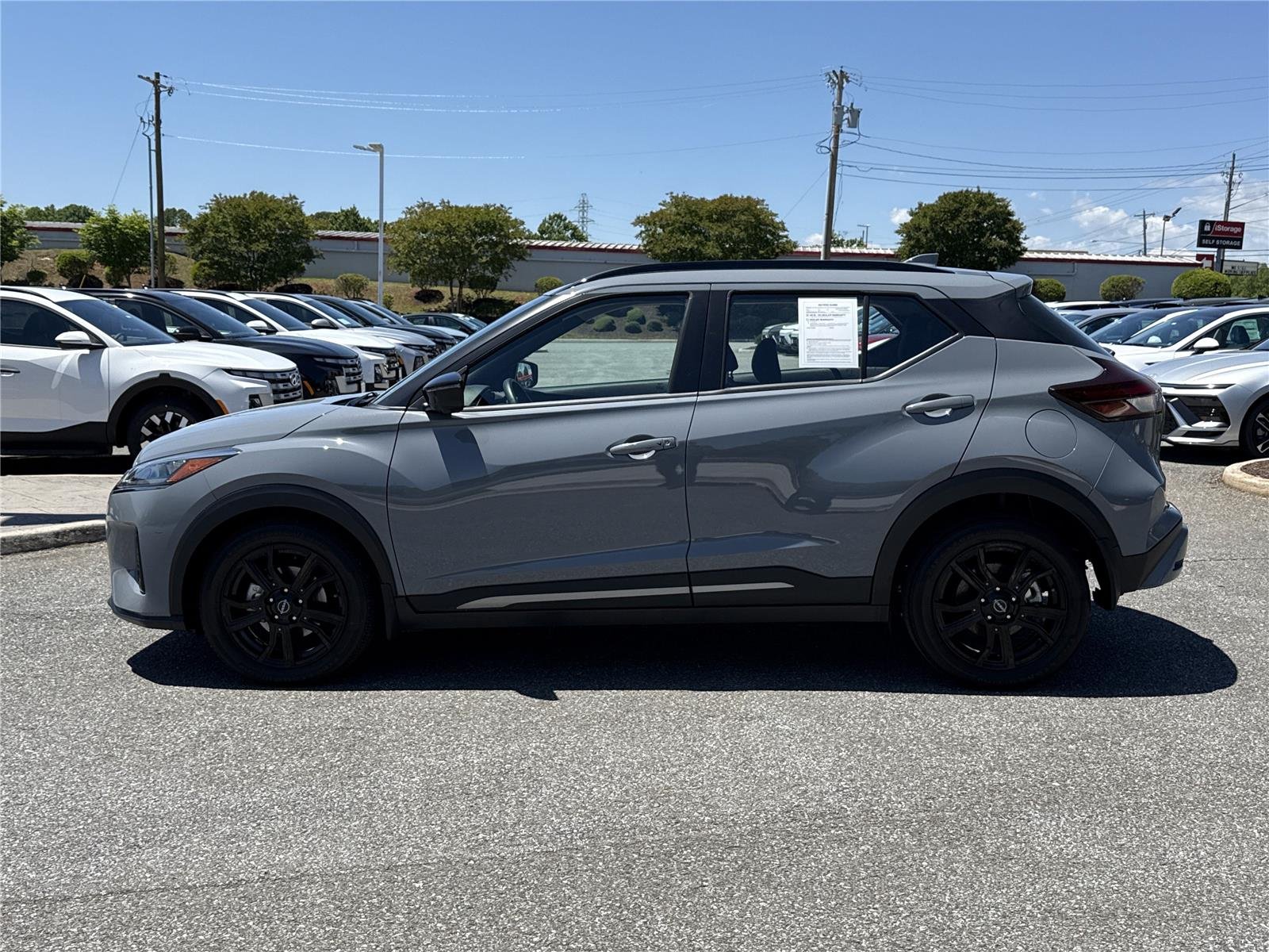Used 2023 Boulder Gray Pearl Nissan SR image 7