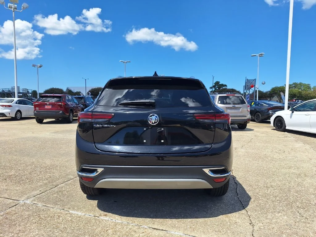 Used 2023 Black Buick Essence image 6