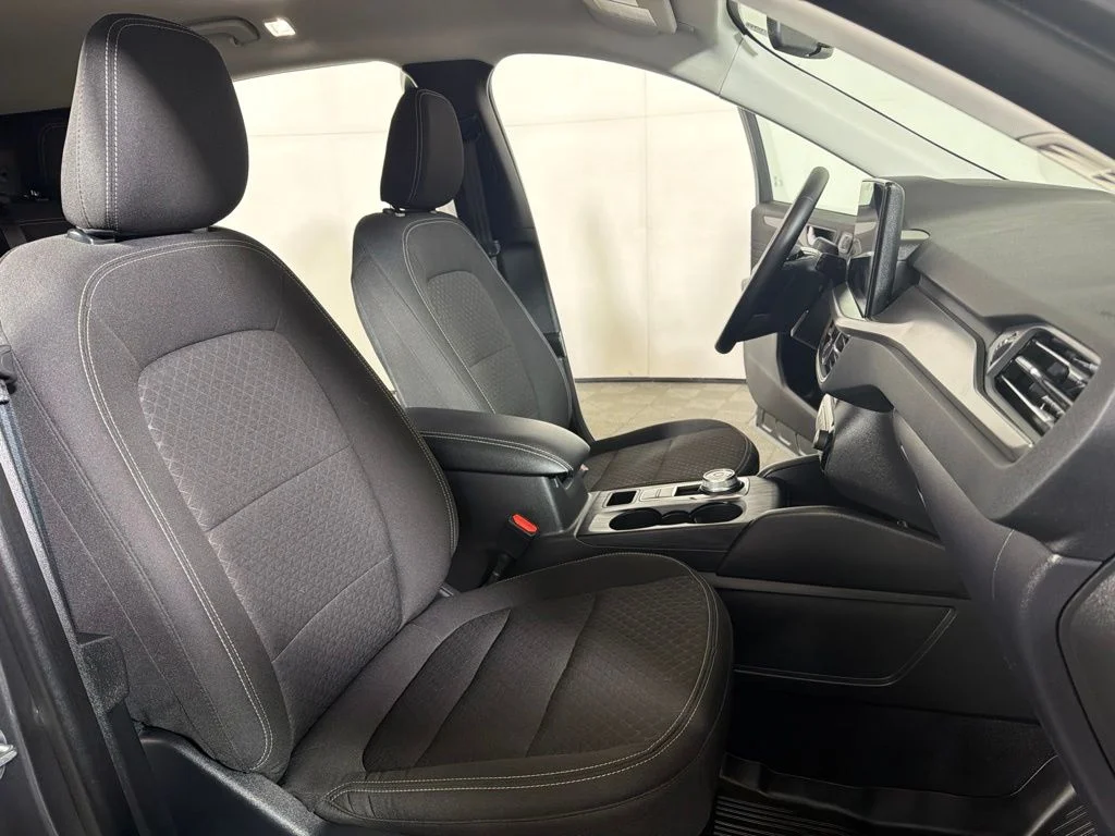 Used 2024 Gray Ford Active image 23