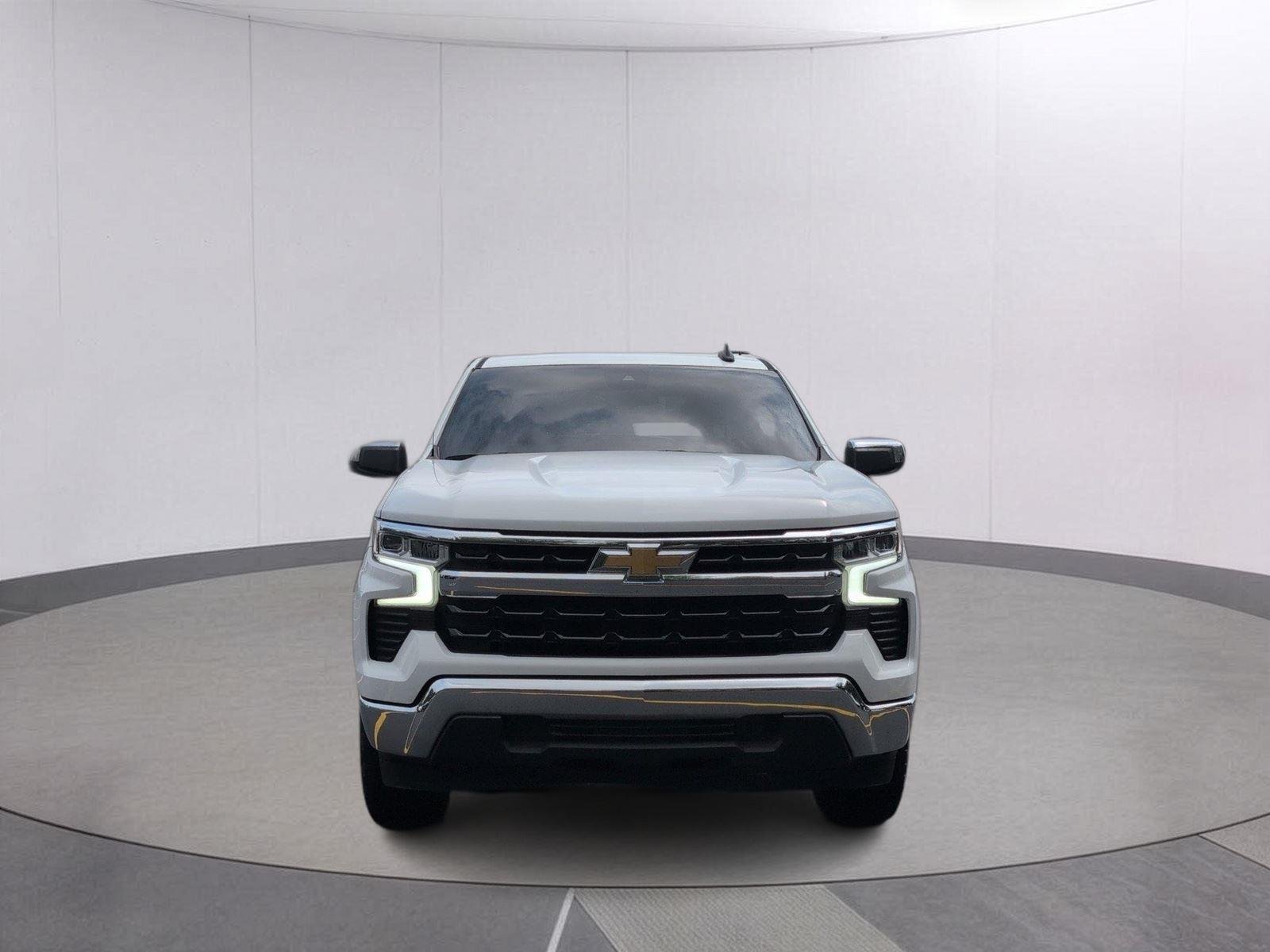Used 2022 Summit White Chevrolet LT image 9