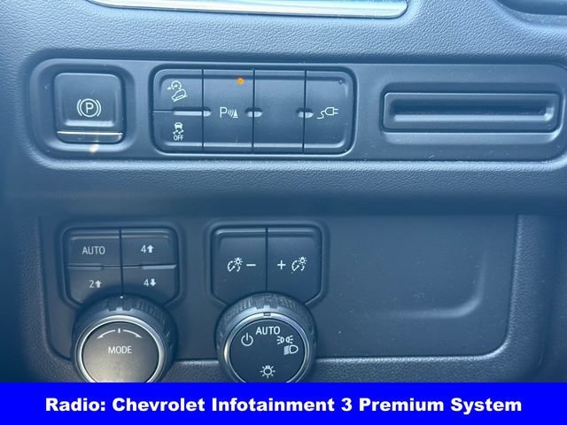 Used 2021 SATIN STEEL METALLIC Chevrolet Z71 image 20