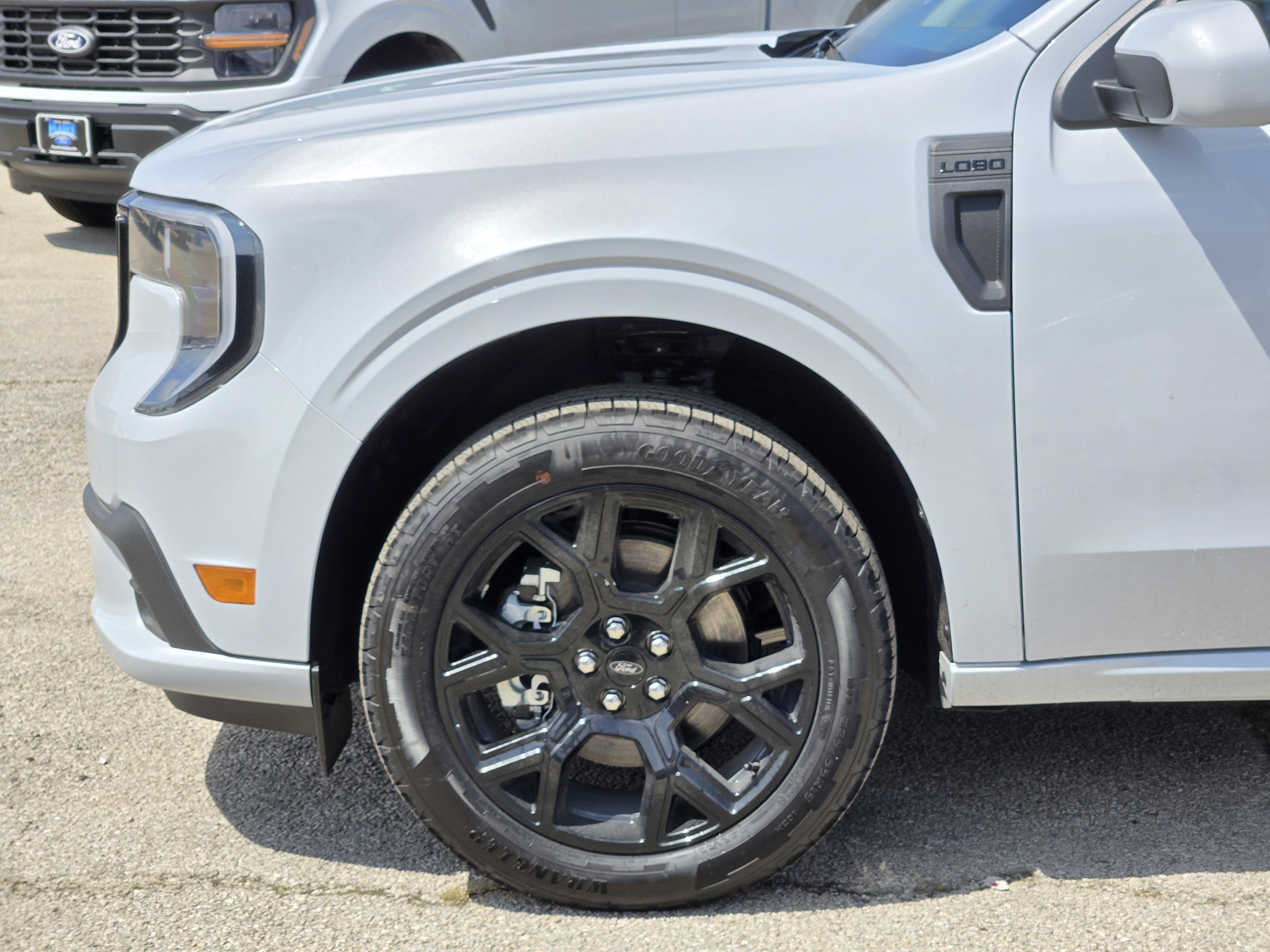 New 2026 Space White Metallic Ford Lobo image 6