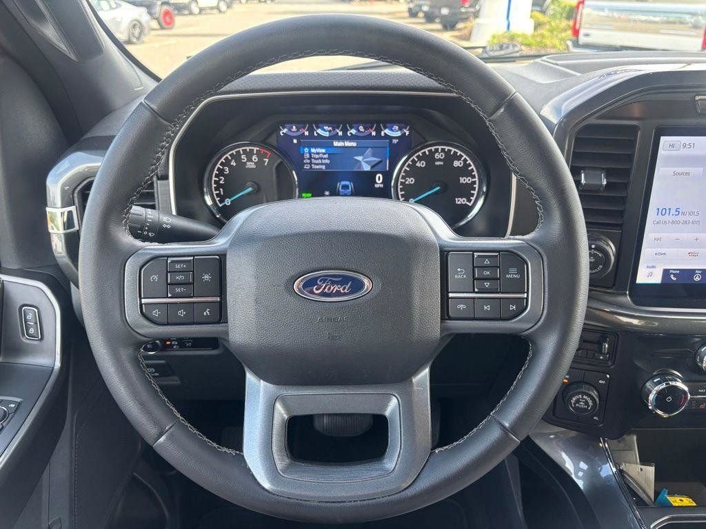 Certified Used 2023 Avalanche Ford XLT image 33
