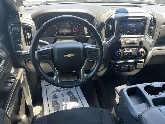 Used 2021 Silver Ice Metallic Chevrolet LT image 15