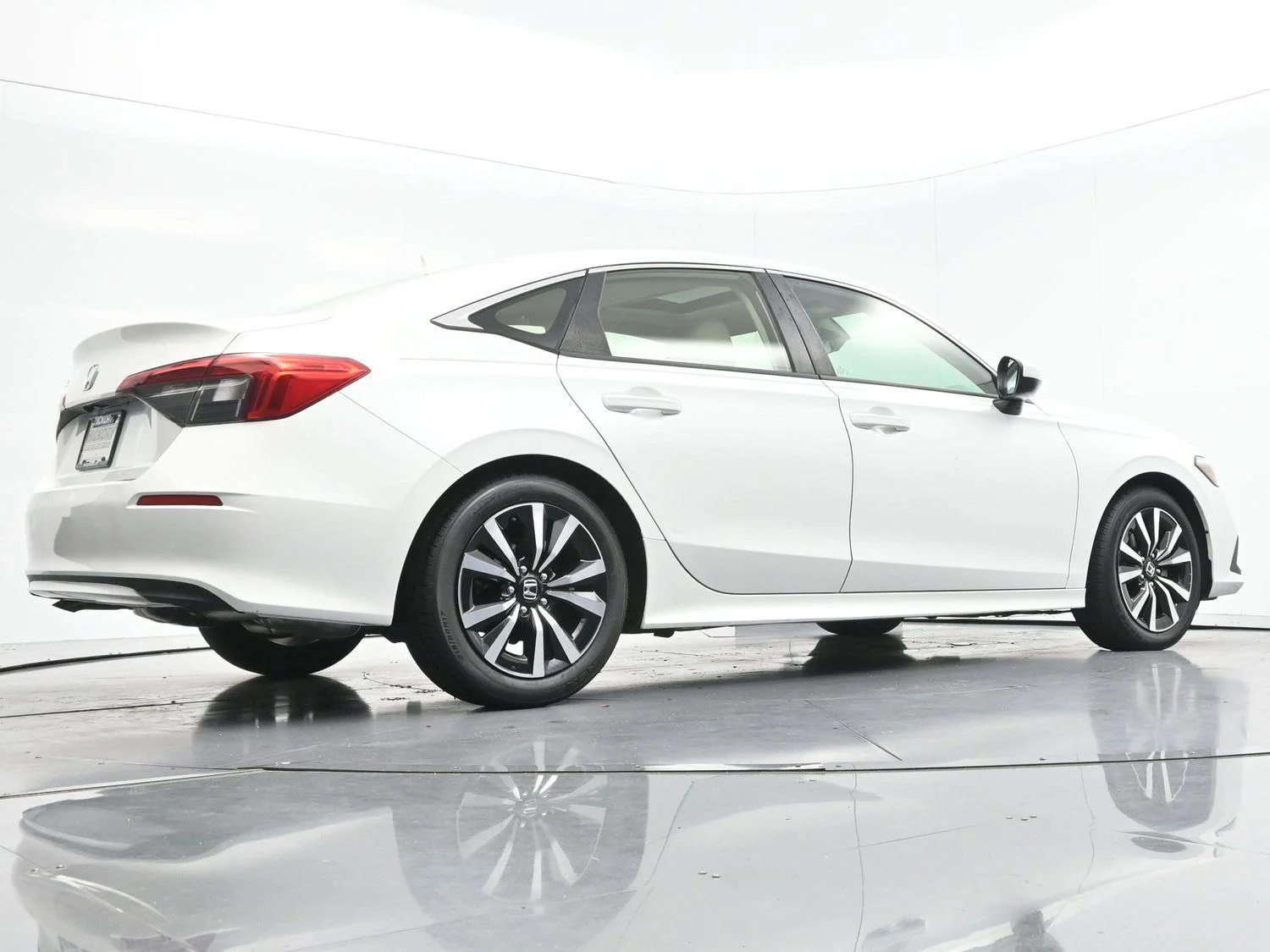 Used 2022 Platinum White Pearl Honda EX image 51