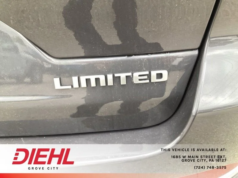Used 2025 Gray Jeep Limited image 12