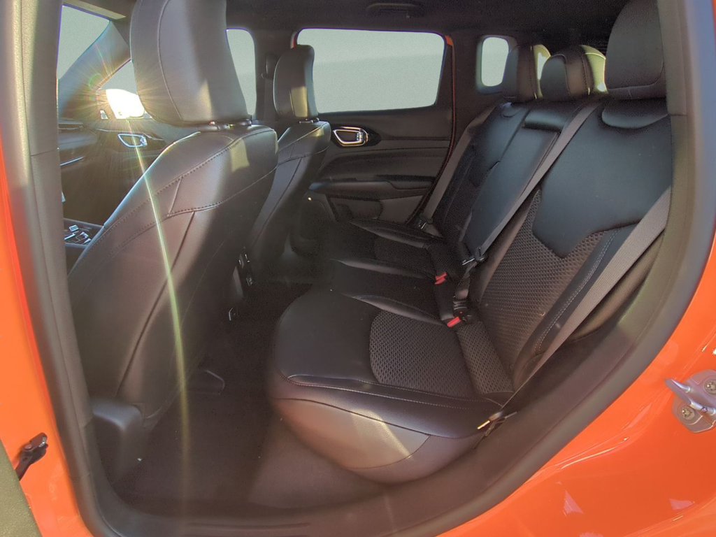 New 2026 Joose (DISC) Jeep Latitude image 25