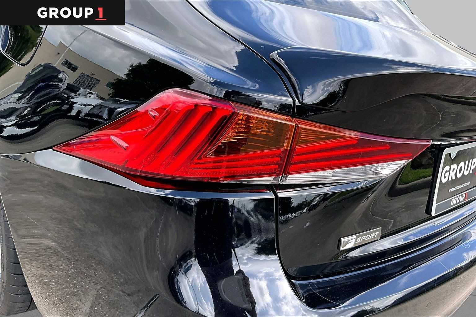Used 2020 Obsidian Lexus F SPORT image 27