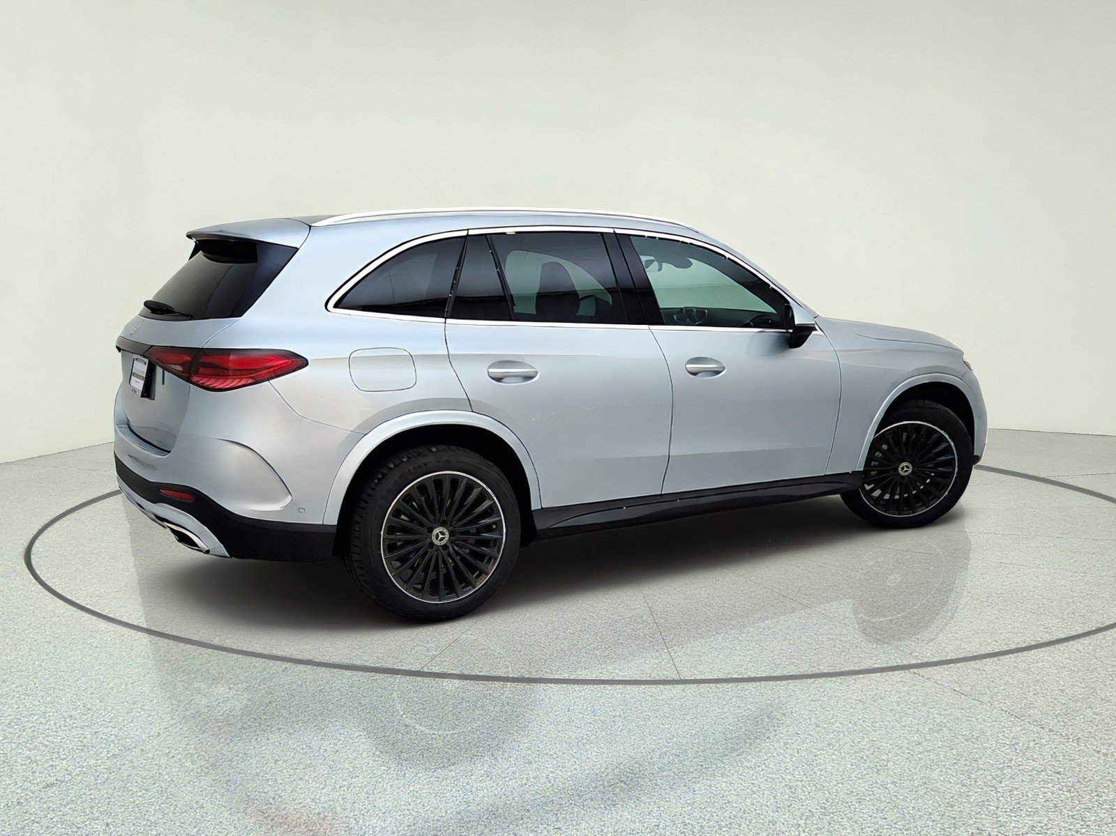2026 Mercedes-Benz GLC Base - Photo 8