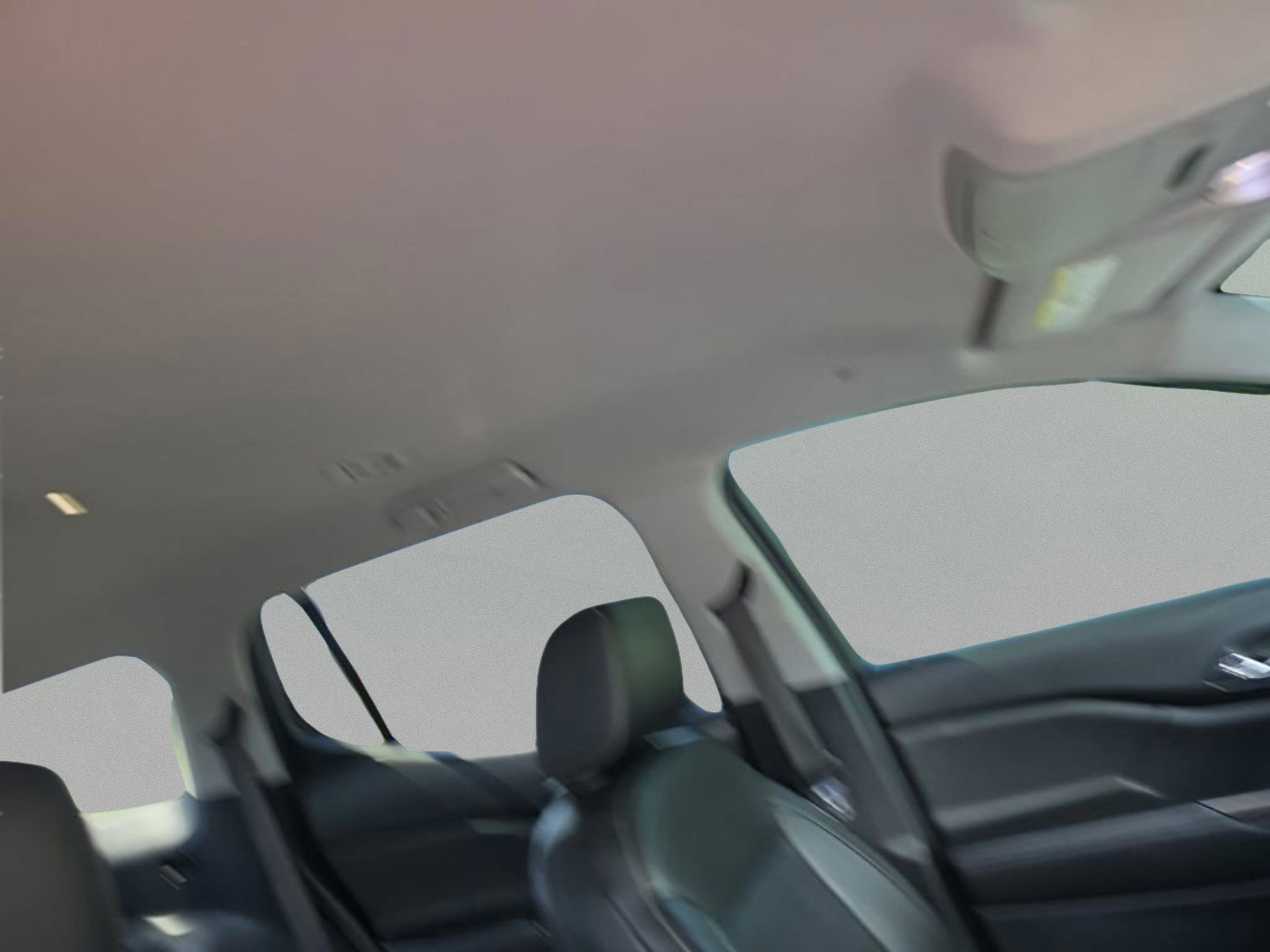 Used 2018 SUMMIT WHITE GMC SLT image 30