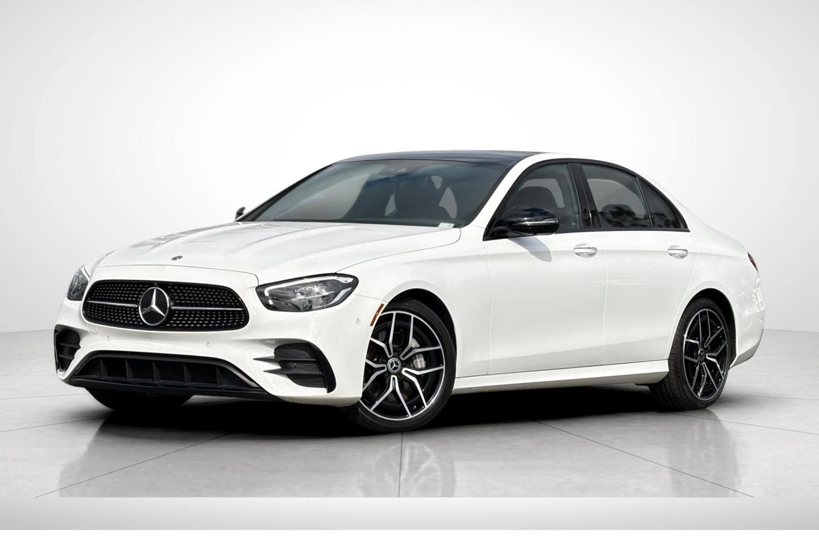 2023 Mercedes-Benz E-Class E350's photo