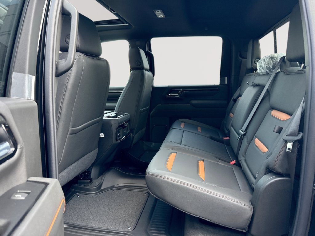 2026 GMC Sierra 2500HD AT4 - Photo 26