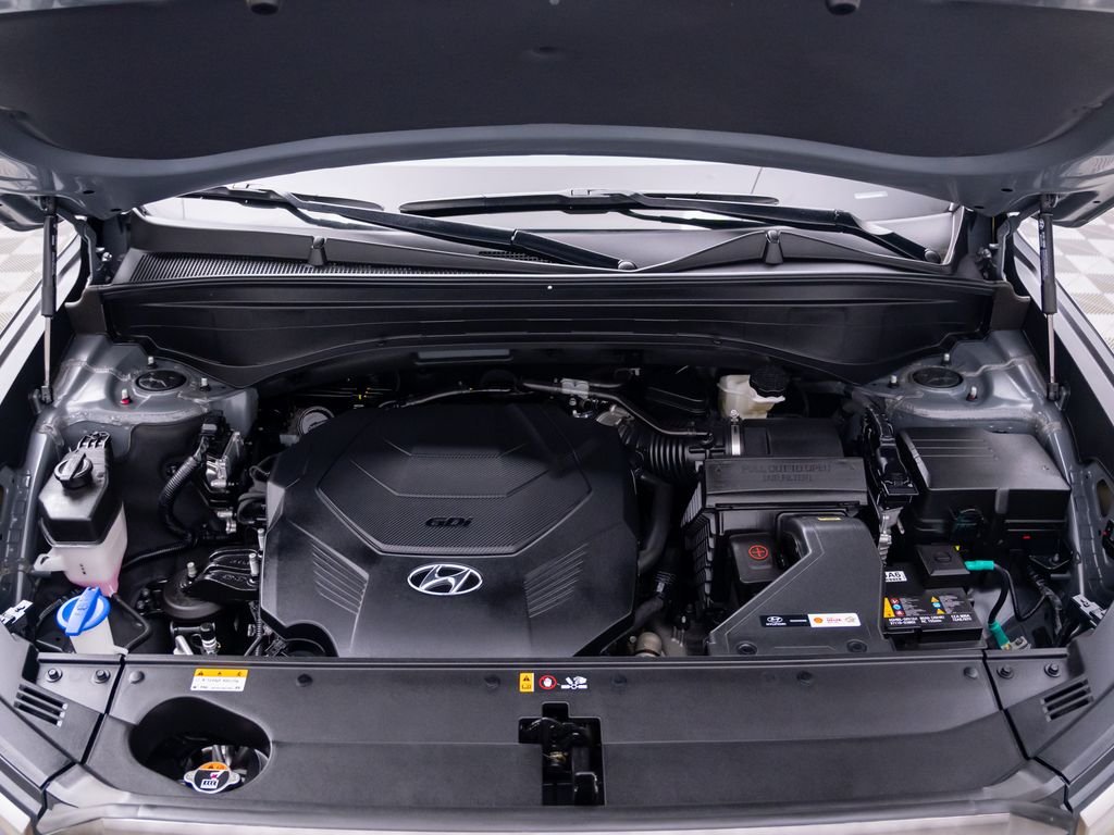 Used 2023 Graphite Hyundai Limited image 35