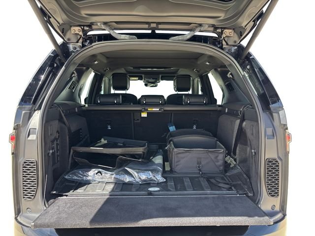 2025 Land Rover Discovery Dynamic SE - Photo 18