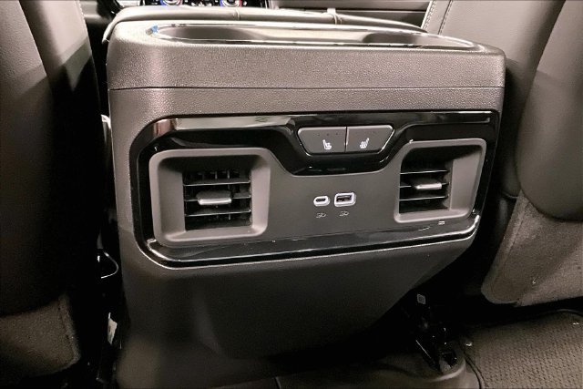 Used 2026 Onyx Black GMC AT4X image 32