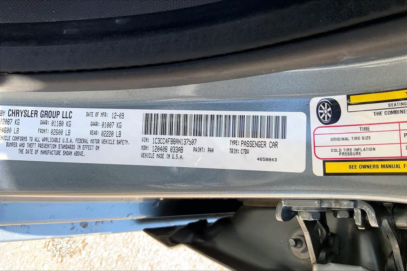 Used 2010 Silver Steel Metallic Chrysler Touring image 25