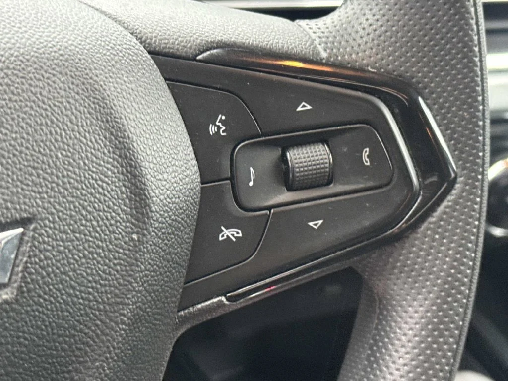 Used 2025 Gray Chevrolet LT image 31