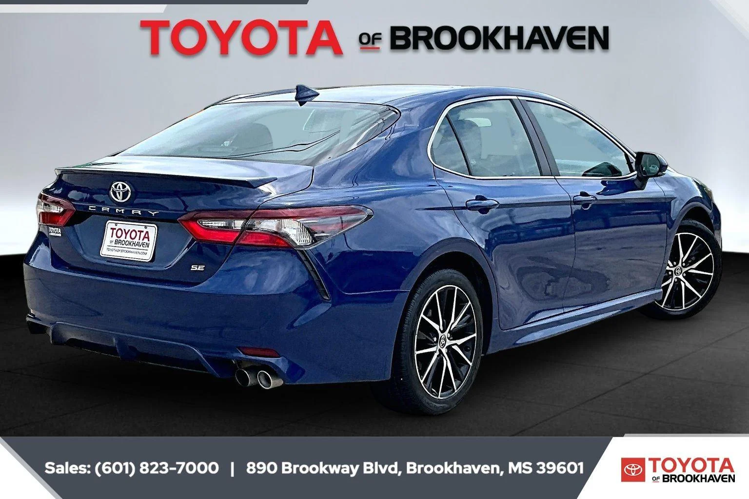Used 2024 Reservoir Blue Toyota SE image 11