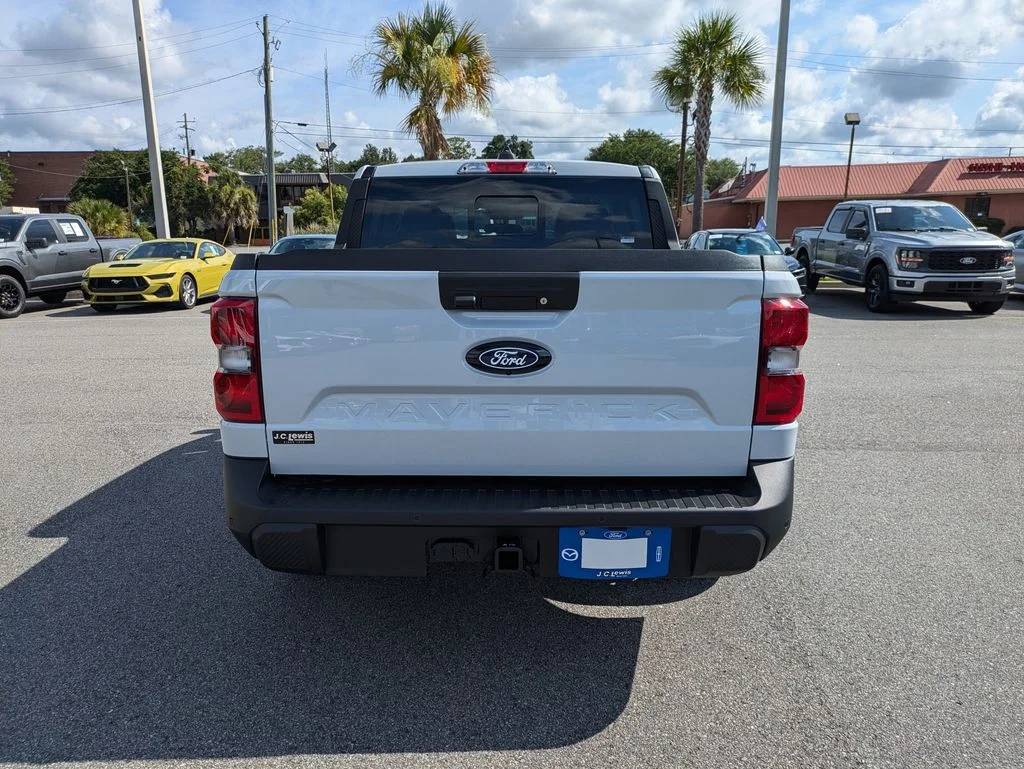 New 2026 Space White Metallic Ford Lariat image 5