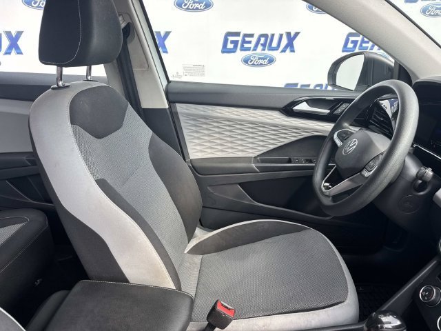 Used 2022  Volkswagen S image 22