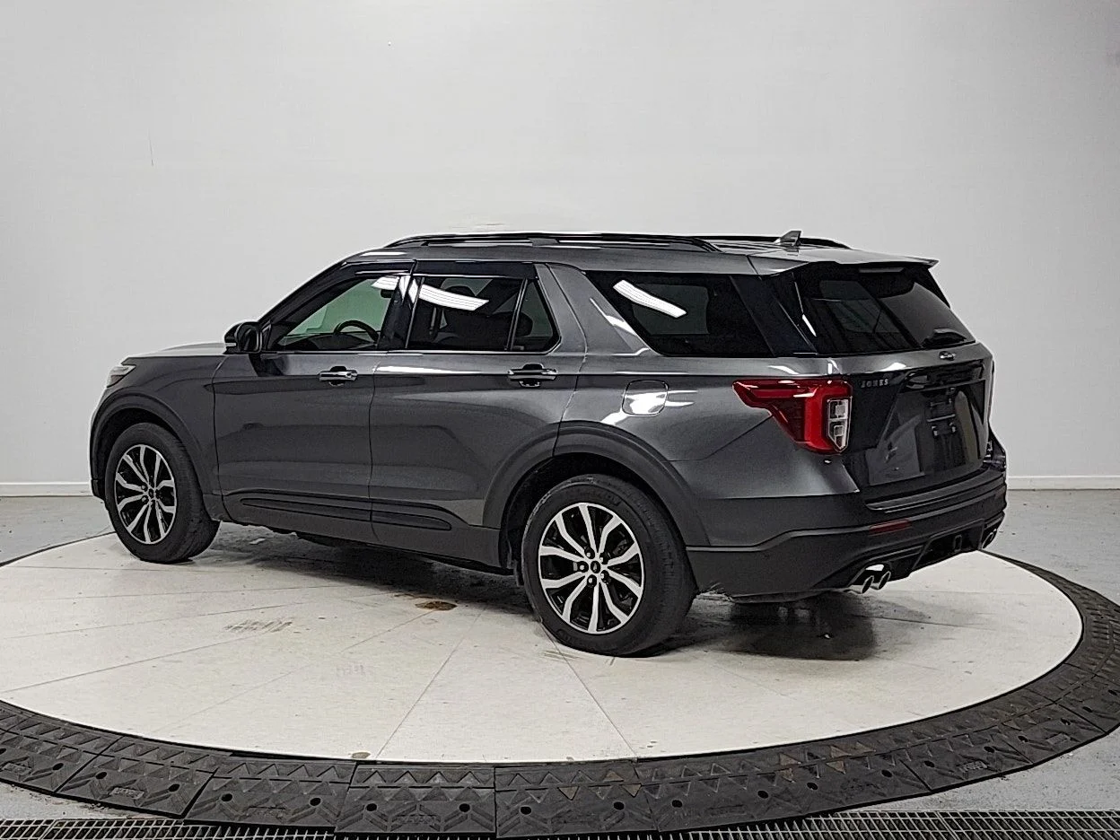 Used 2020 Gray Ford ST image 5