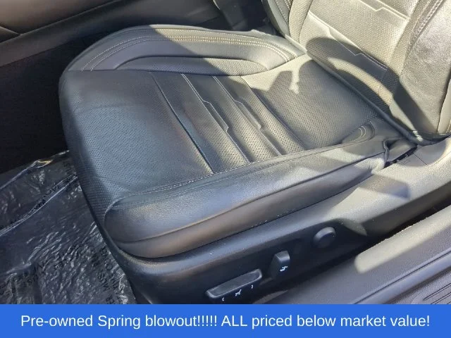 Used 2016 Silver Lexus 200t image 23