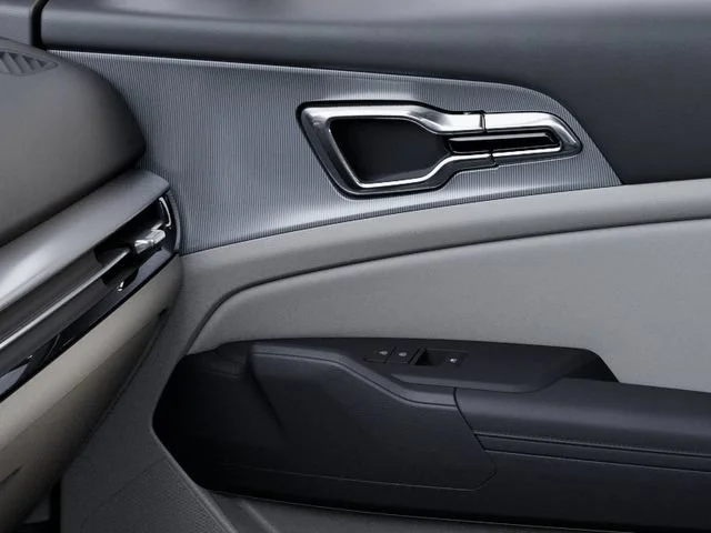 New 2027 Fusion Black Kia EX image 25