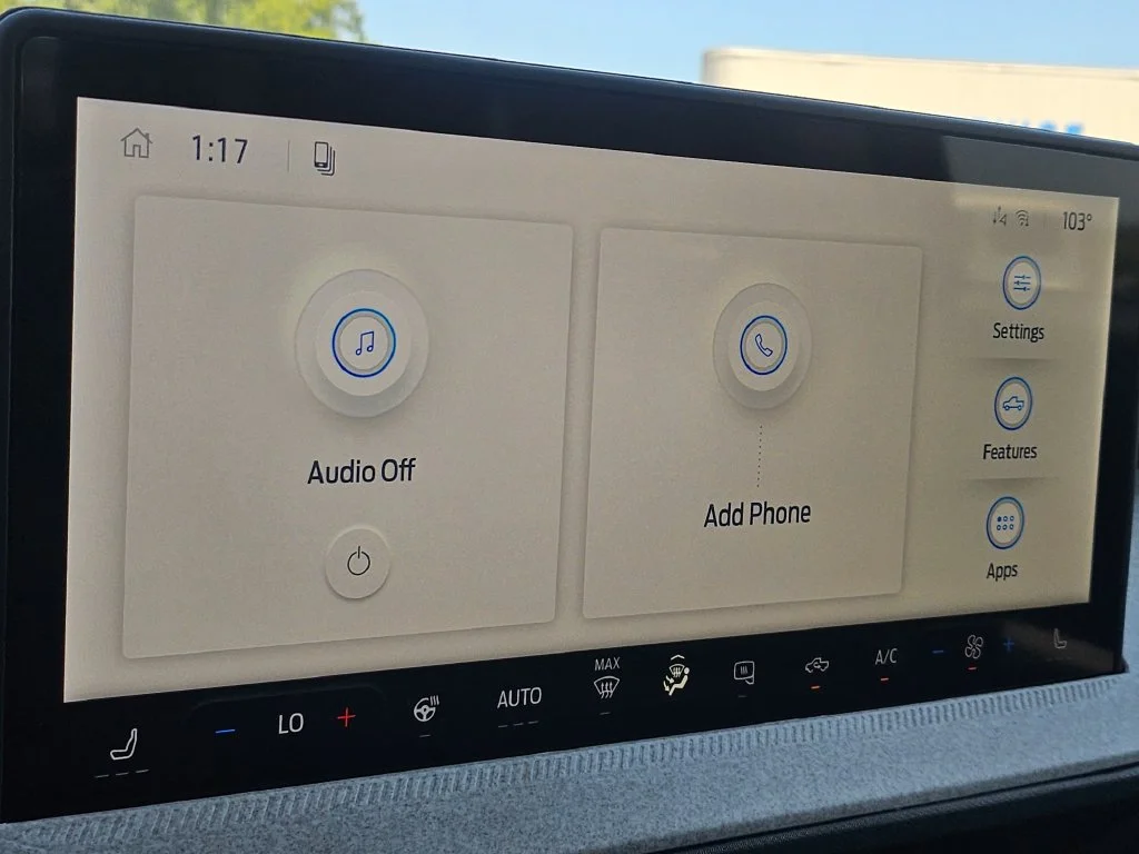 New 2026 Azure Gray Metallic Tri-Coat Ford XLT image 9