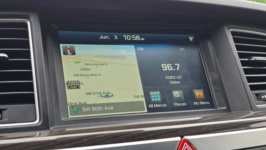 Used 2018 Gray Genesis 3.8 image 31