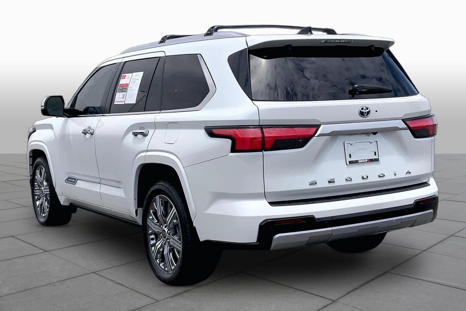 Used 2024 Wind Chill Pearl Toyota Capstone image 12