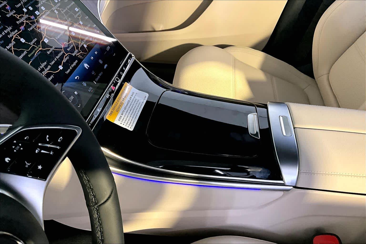 New 2026 Cirrus Silver Metallic Mercedes-Benz GLC 300 image 9