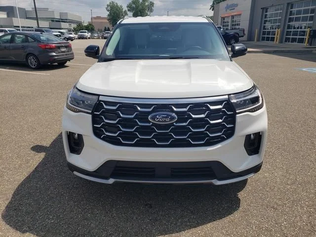 New 2026 White Ford Platinum image 11