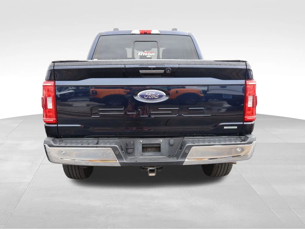 Used 2022 Blue Metallic Ford XLT image 17