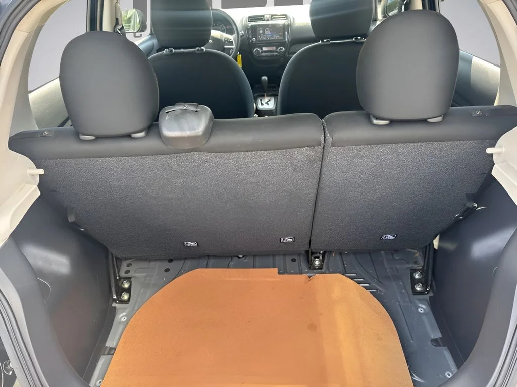 Used 2024 Gray Mitsubishi ES image 21