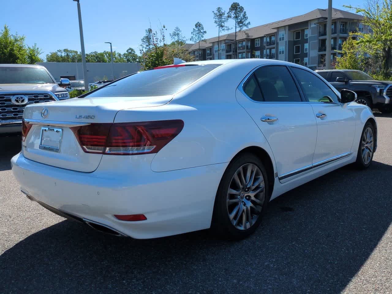 2014 Lexus LS Base - Photo 6