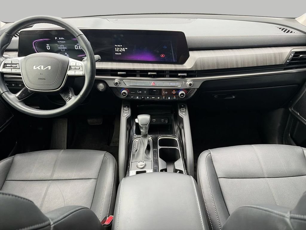 Used 2024 Silver Kia EX image 10