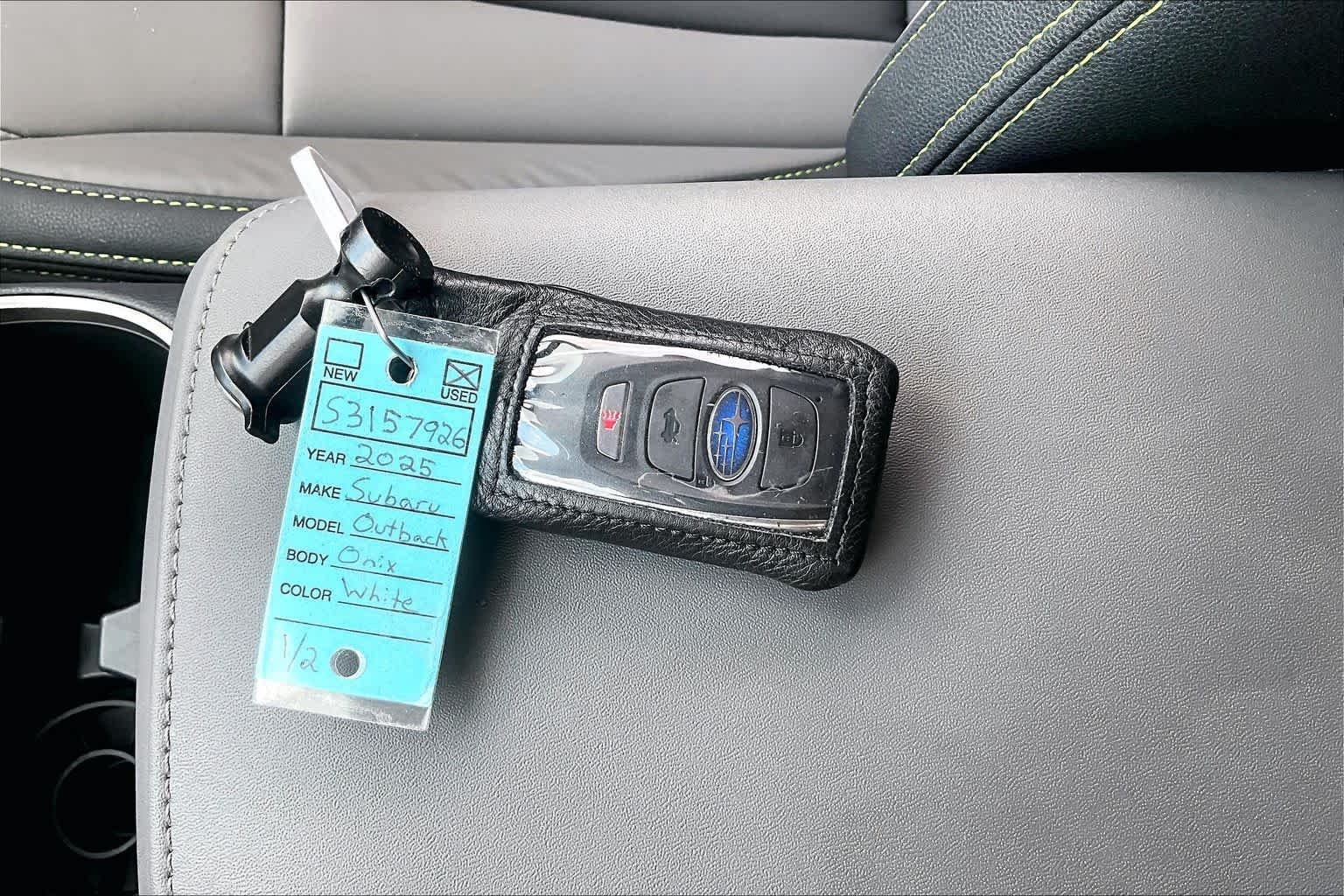 Used 2025 Crystal White Pearl Subaru Onyx Edition image 15
