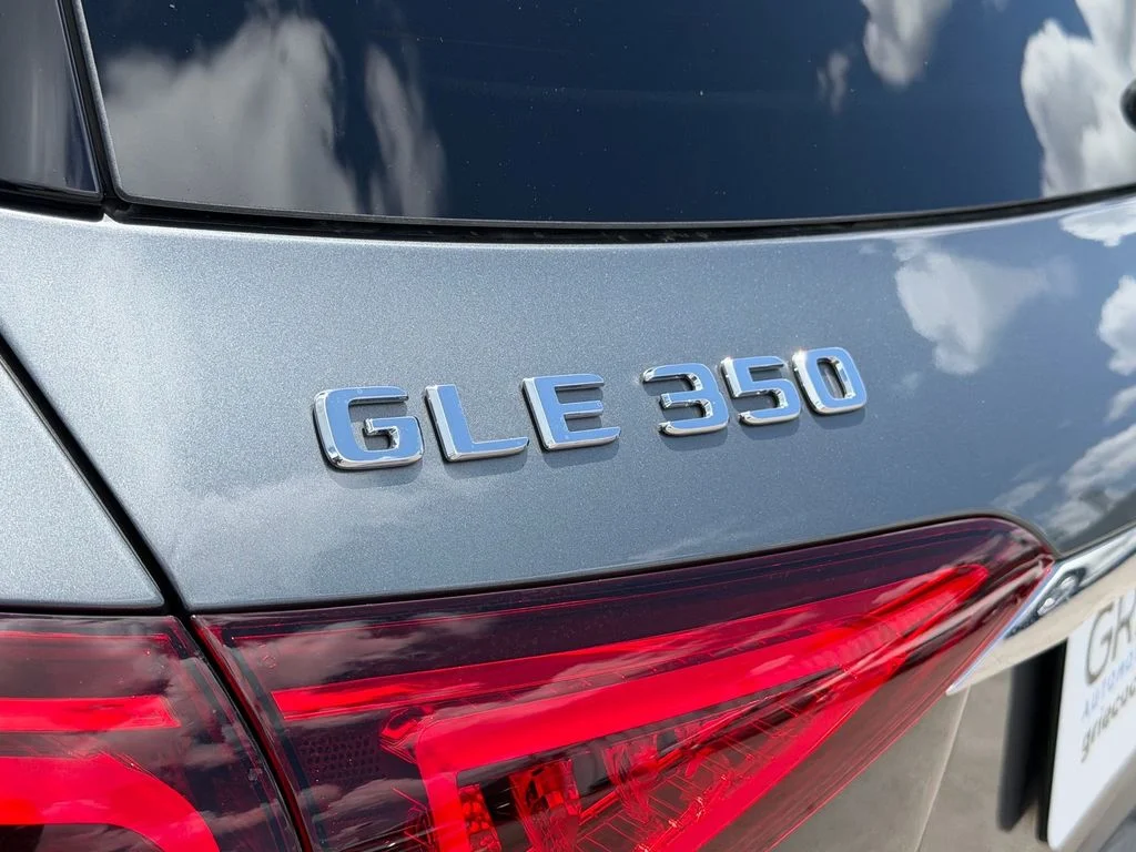 Used 2023 Gray Mercedes-Benz GLE 350 image 14