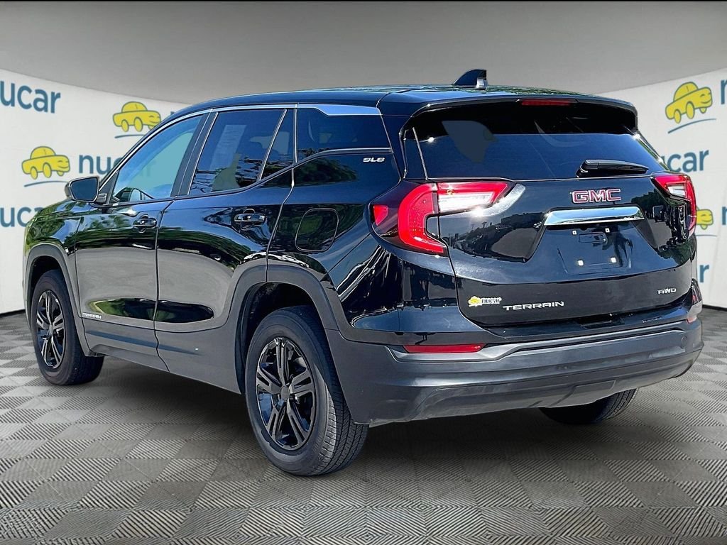 Used 2024 Black GMC SLE image 4