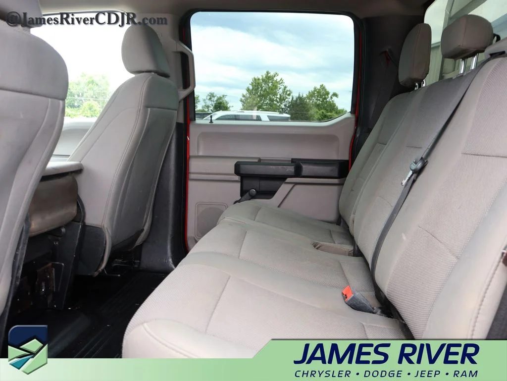 Used 2020 Red Ford XL image 17