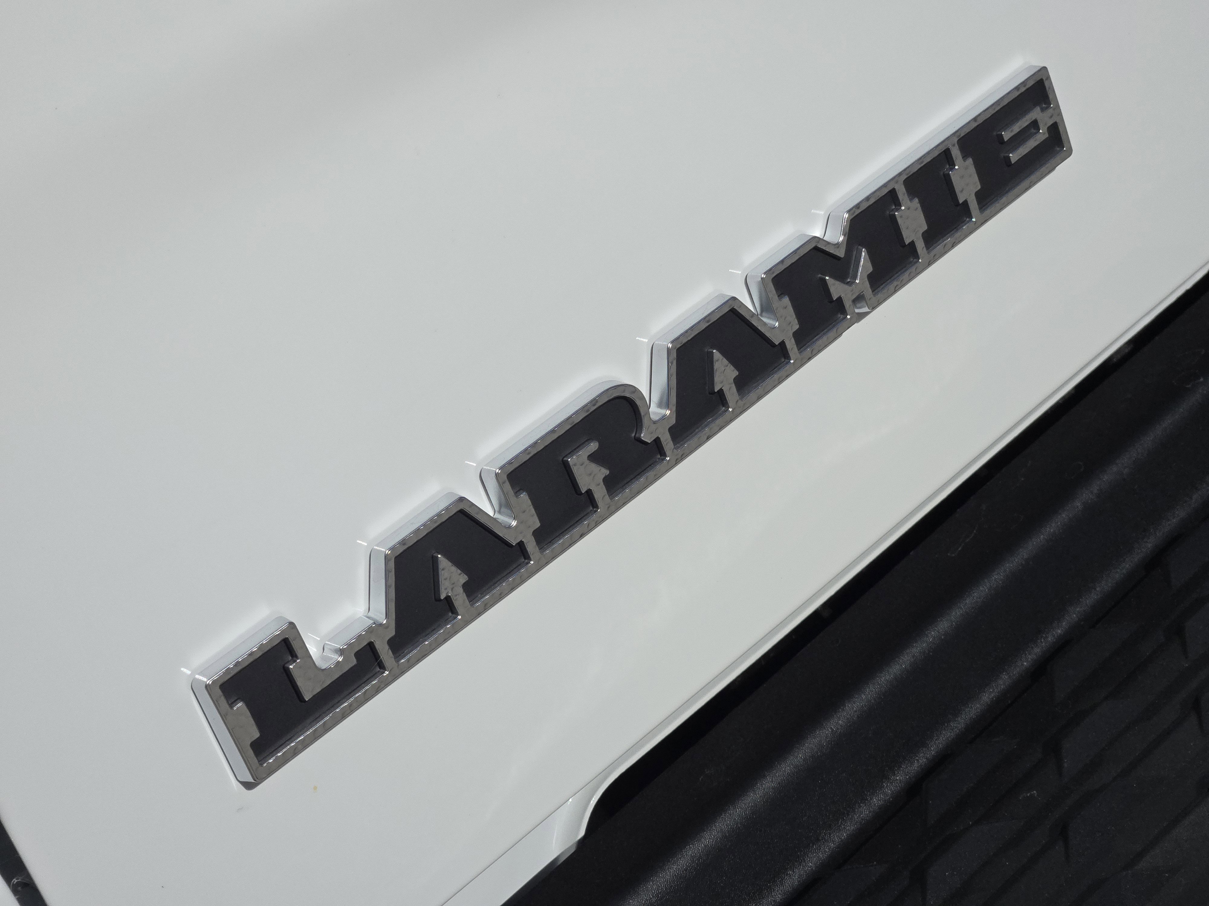 New 2026 Bright White Clear-Coat Exterior Paint RAM Laramie image 10
