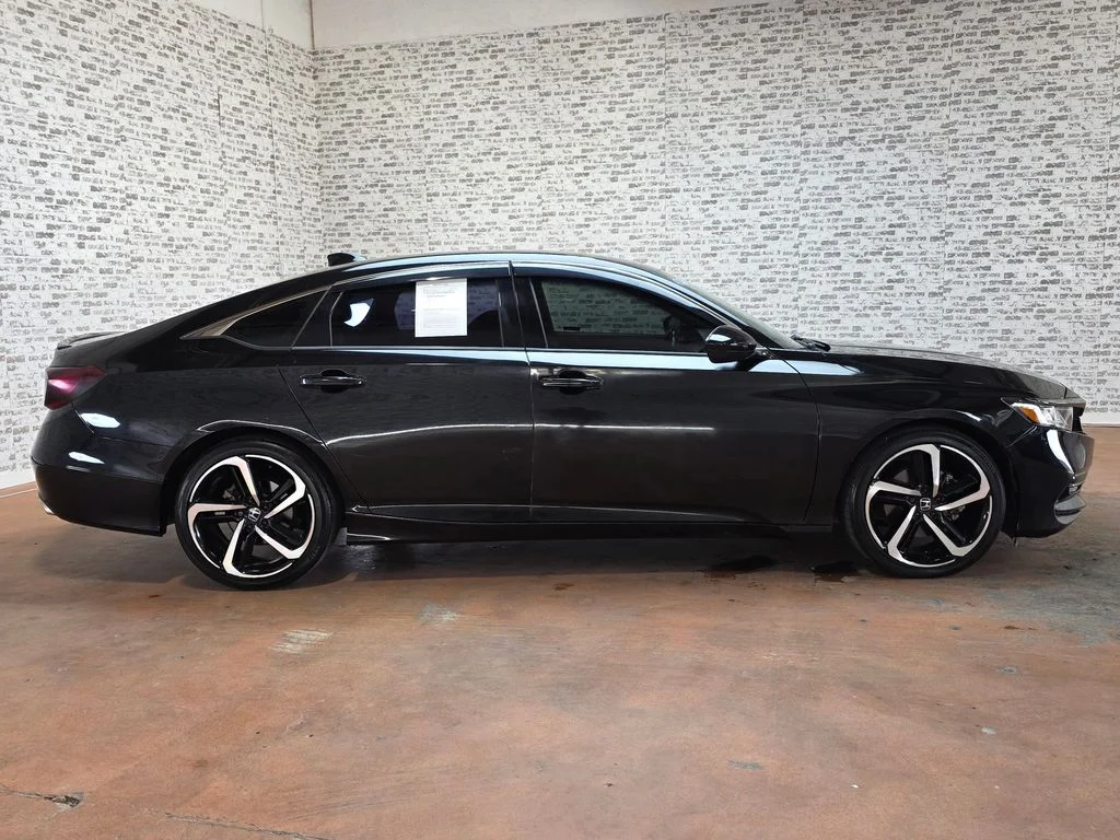 Used 2020 Crystal Black Pearl Honda Sport image 6