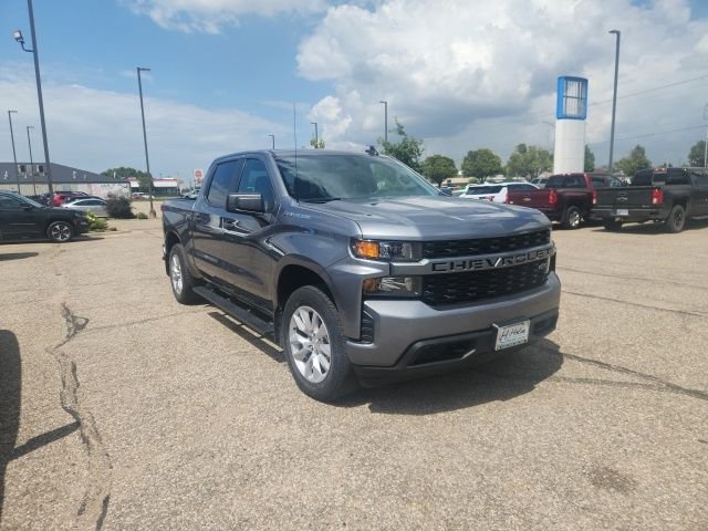 Used 2021 Steel Metallic Chevrolet Custom image 3